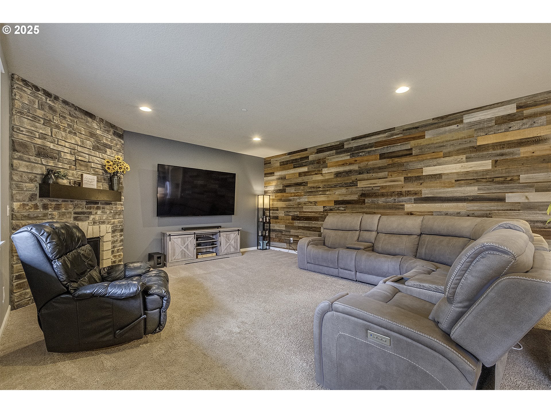 22831 Southwest Park Row Sherwood, OR 97140 - Photo 10 of 33 a living room with furniture and a flat screen tv