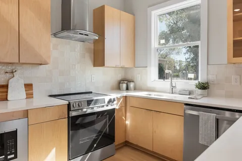 $719,900 | 1204 1st Avenue South, Nashville, TN 37210