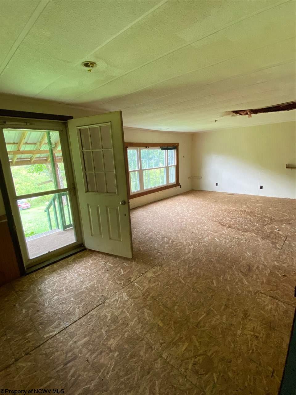 11305 Wilsie Road Rosedale, WV 26636 - Photo 11 of 17 Gallery Image 11