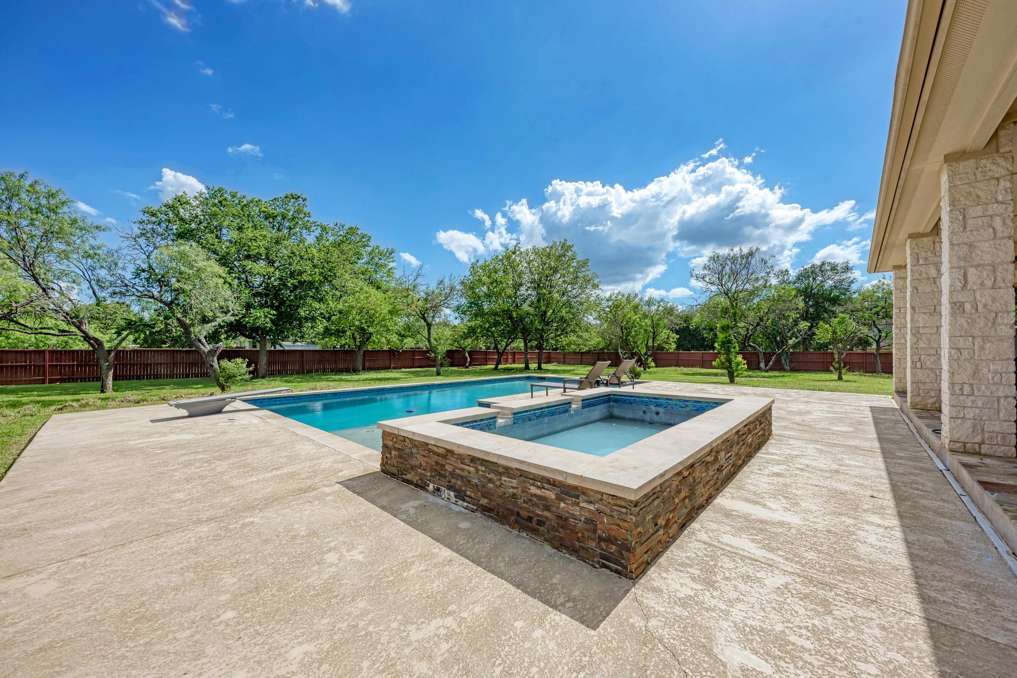 1238 Little Bear Road Buda, TX 78610 - Photo 34 of 40
