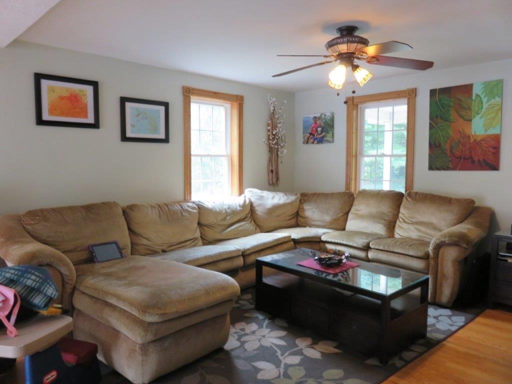 167 Railroad Avenue Springvale, ME 04083 - Photo 7 of 27 Photo