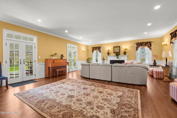$2,390,000 | 500 Williams Street, Pittsfield, MA 01201