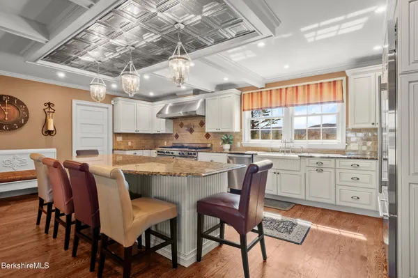 $2,390,000 | 500 Williams Street, Pittsfield, MA 01201