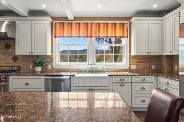 $2,390,000 | 500 Williams Street, Pittsfield, MA 01201