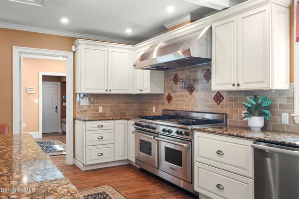 $2,390,000 | 500 Williams Street, Pittsfield, MA 01201