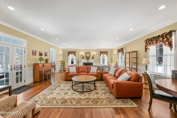 $2,390,000 | 500 Williams Street, Pittsfield, MA 01201