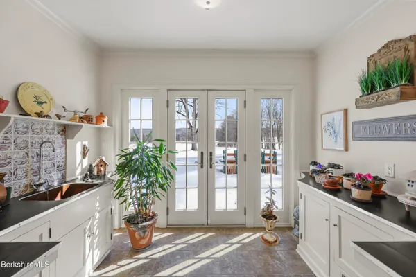 $2,390,000 | 500 Williams Street, Pittsfield, MA 01201