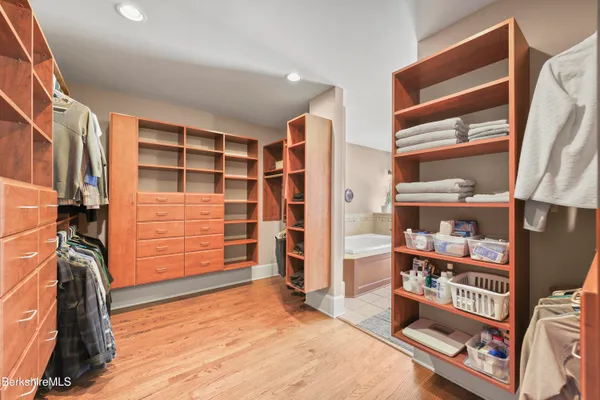 $2,390,000 | 500 Williams Street, Pittsfield, MA 01201