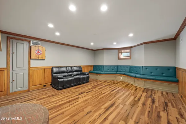 $2,390,000 | 500 Williams Street, Pittsfield, MA 01201