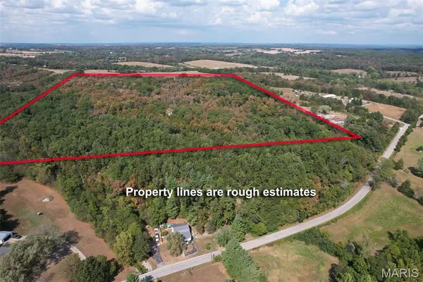 $385,000 | 1557 Mill Hill Road, St. Clair, MO 63077