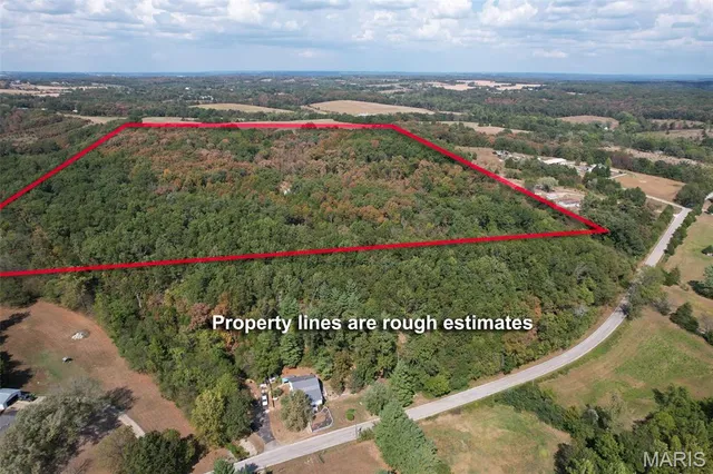 $385,000 | 1557 Mill Hill Road, St. Clair, MO 63077
