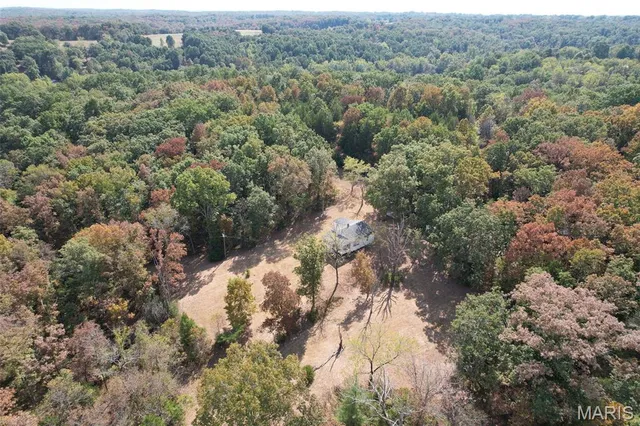 $385,000 | 1557 Mill Hill Road, St. Clair, MO 63077