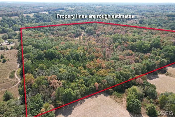 $385,000 | 1557 Mill Hill Road, St. Clair, MO 63077