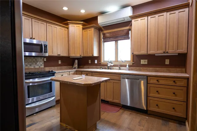 $185,000 | 452 Fulton Street, Waverly, NY 14892