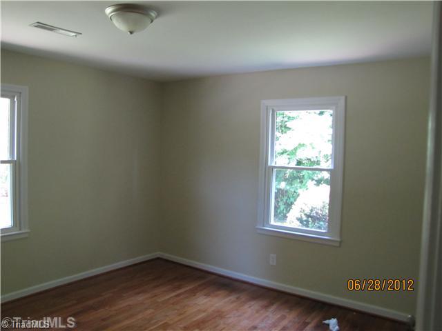122 Virginia Road Lexington, NC 27295 - Photo 6 of 16 Master Bedroom.