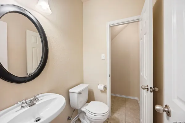 $2,700 | 25839 Big Bluestem, San Antonio, TX 78261