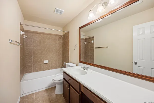 $2,700 | 25839 Big Bluestem, San Antonio, TX 78261