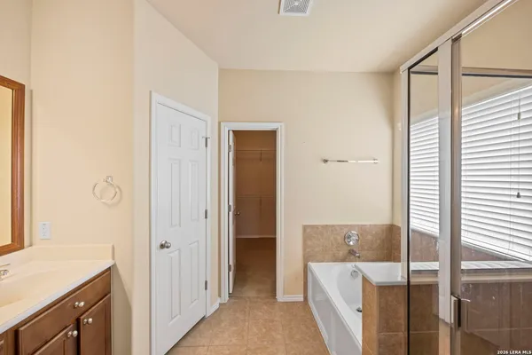 $2,700 | 25839 Big Bluestem, San Antonio, TX 78261