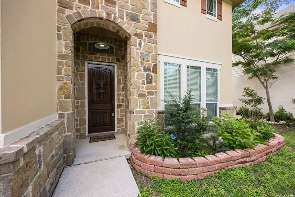 $2,700 | 25839 Big Bluestem, San Antonio, TX 78261