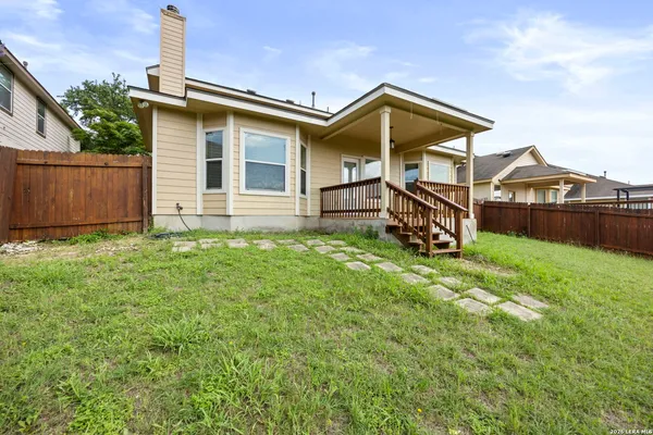 $2,700 | 25839 Big Bluestem, San Antonio, TX 78261