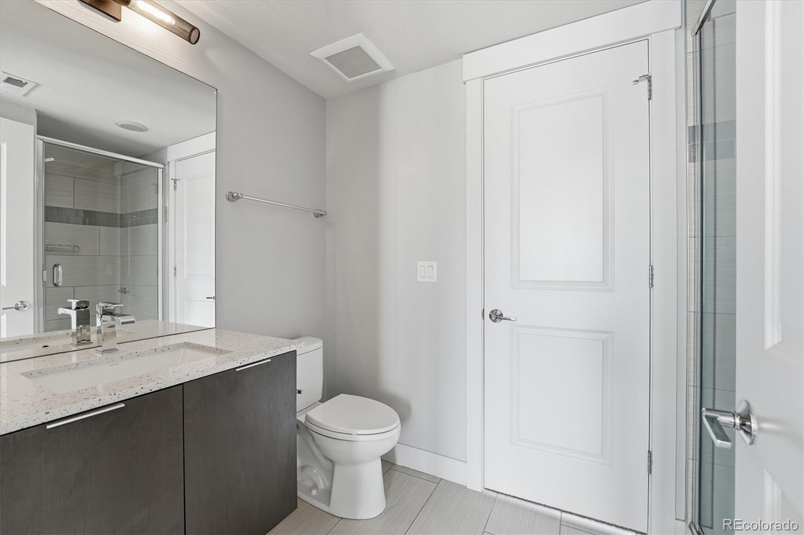 3181 Lawrence Street Denver, CO 80205 - Photo 32 of 48