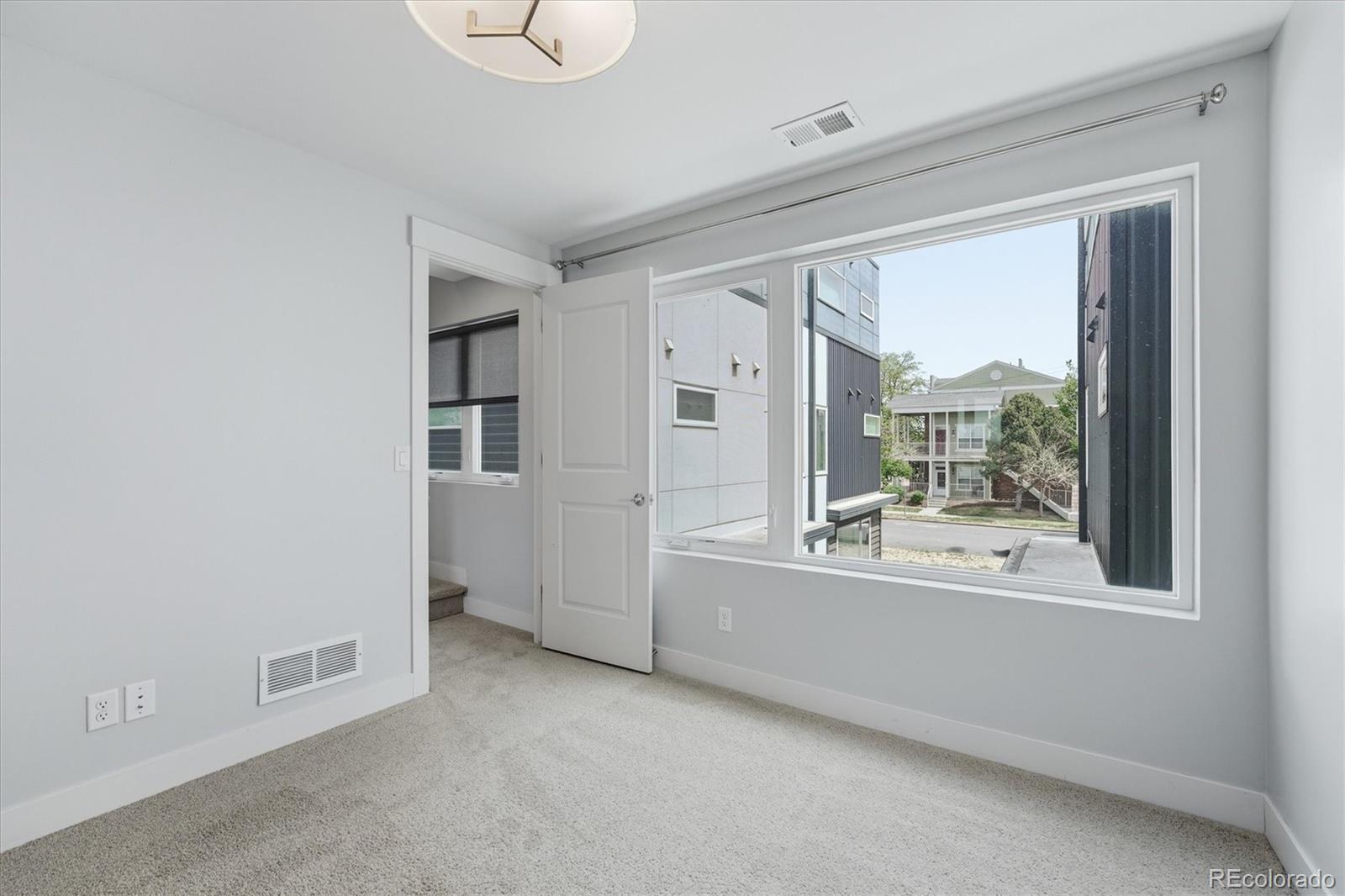 3181 Lawrence Street Denver, CO 80205 - Photo 42 of 48