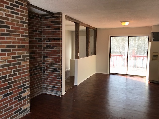 4195 Holiday Road Traverse City, MI 49686 - Photo 13 of 27 1842429-13.JPG