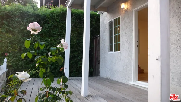 $3,150 | 252 Hampton Drive, Unit A, Venice, CA 90291