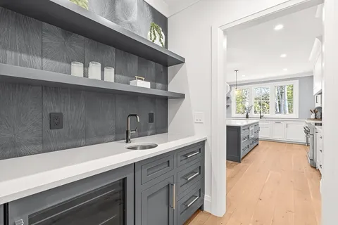 $3,795,000 | 12 Bird Hill Avenue, Wellesley Hills, MA 02481