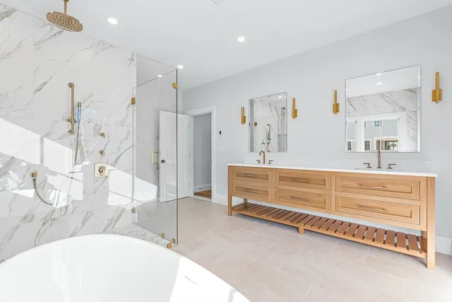 $3,895,000 | 12 Bird Hill Avenue, Wellesley, MA 02481