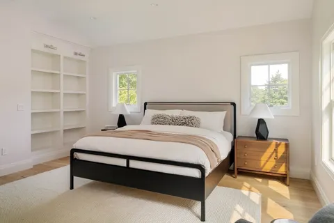 $3,895,000 | 12 Bird Hill Avenue, Wellesley, MA 02481