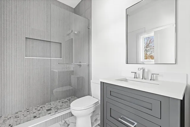 $3,895,000 | 12 Bird Hill Avenue, Wellesley, MA 02481