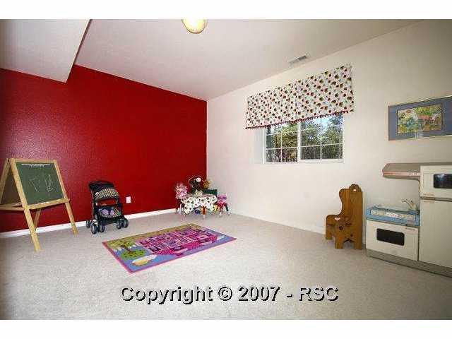 18290 Martingale Road Monument, CO 80132 - Photo 12 of 14 Gallery Image 12