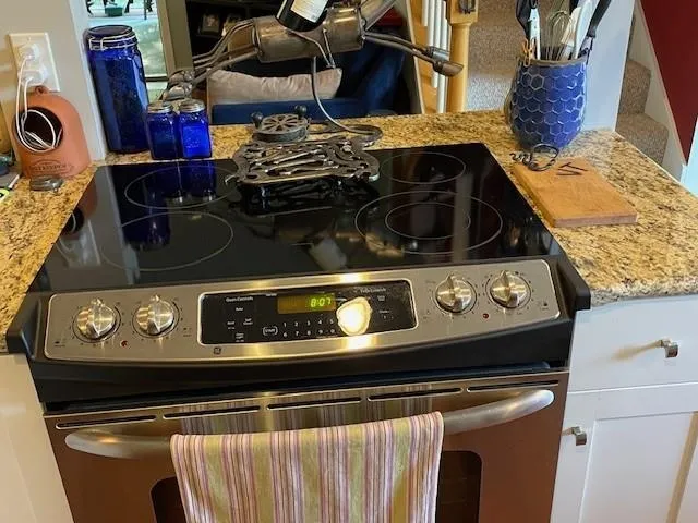 $318,000 | 93 B Heritage Hill Cir Place, Rutland Town, VT 05701