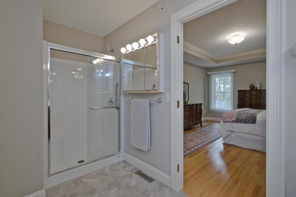 73 Beech Hill Road, Unit 73 West Springfield, MA 01089 - Photo 20 of 29 a view of a living room