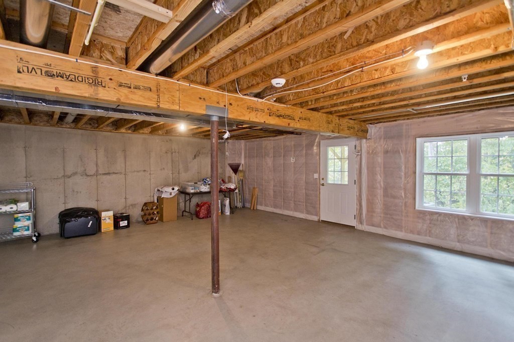 73 Beech Hill Road, Unit 73 West Springfield, MA 01089 - Photo 27 of 29 a view of a room with gym equipment