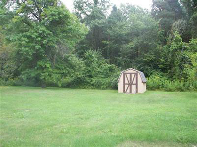 13686 Lakefield Road Hemlock, MI 48626 - Photo 3 of 6 20215037-2.JPG
