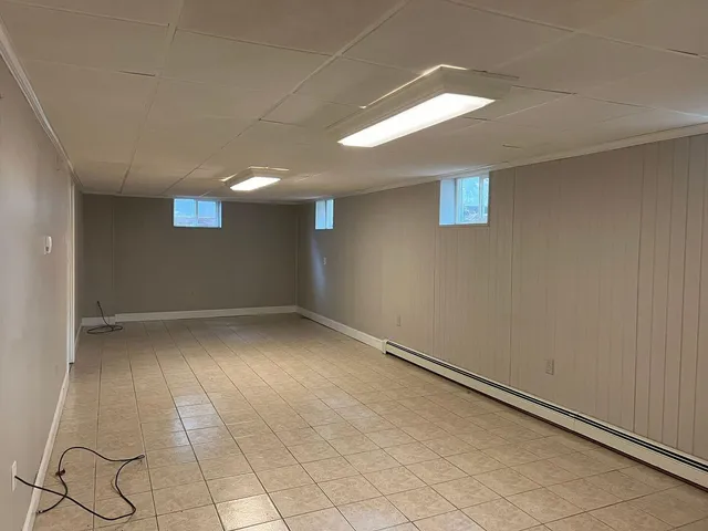 $2,295 | 3120 Stoneridge Road Southwest, Roanoke, VA 24014