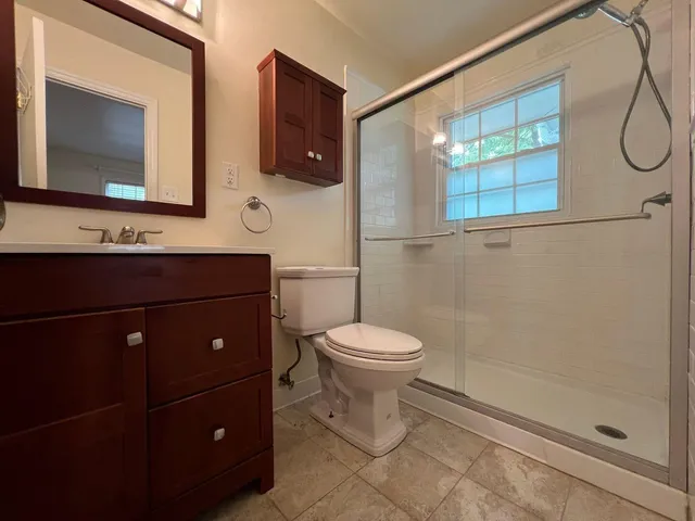 $2,295 | 3120 Stoneridge Road Southwest, Roanoke, VA 24014