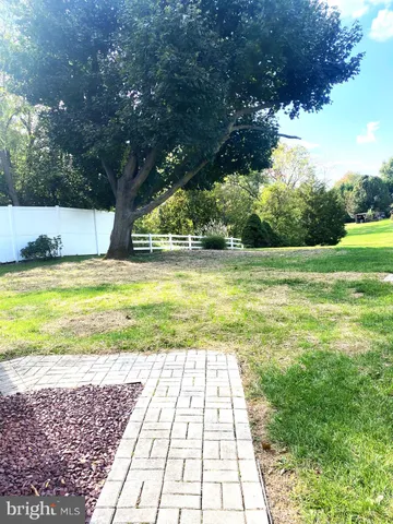 $1,700 | 2510 Whiteford Road, Whiteford, MD 21160