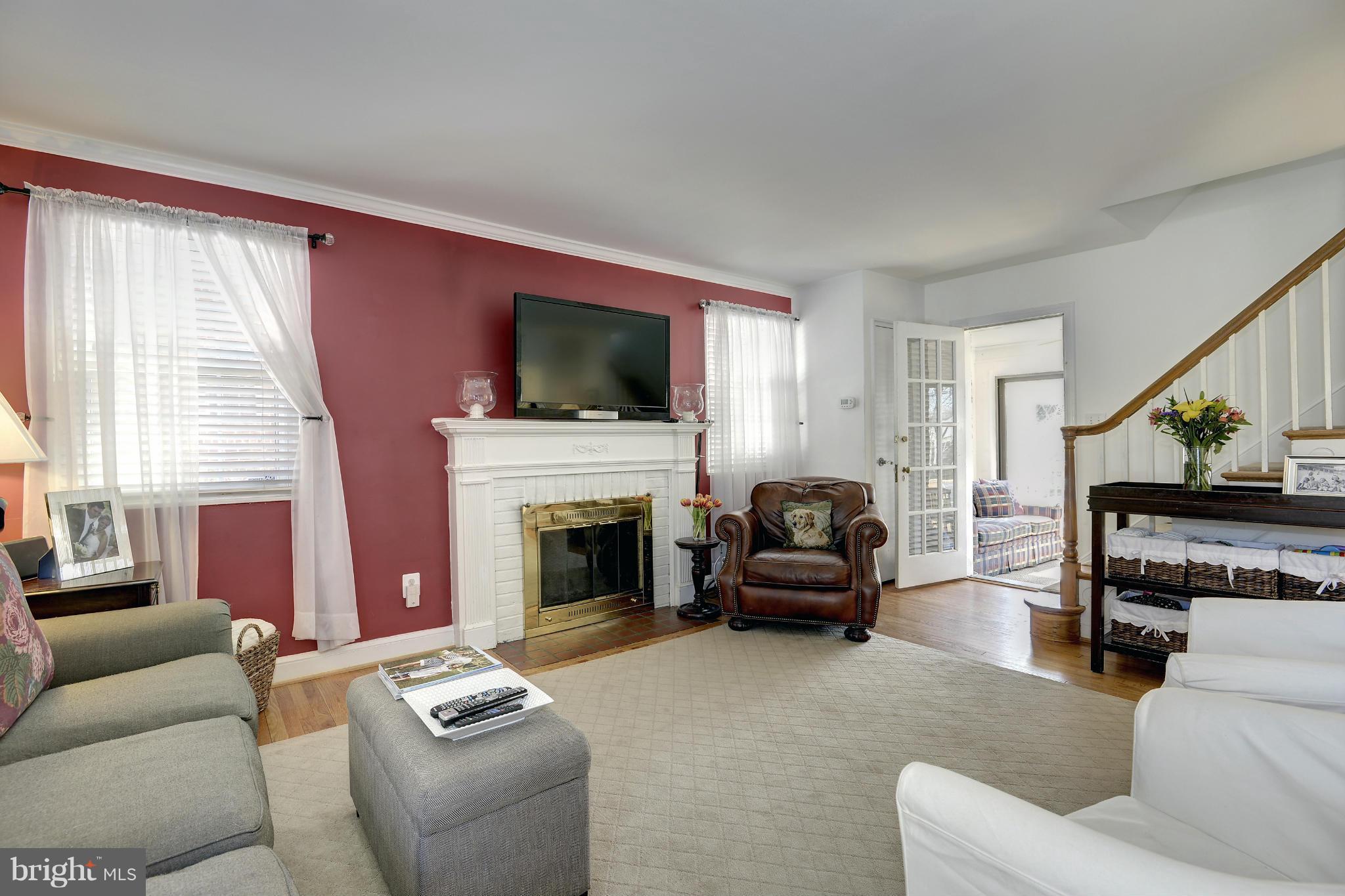 8506 Grubb Road Chevy Chase, MD 20815 - Photo 2 of 20 Living Room