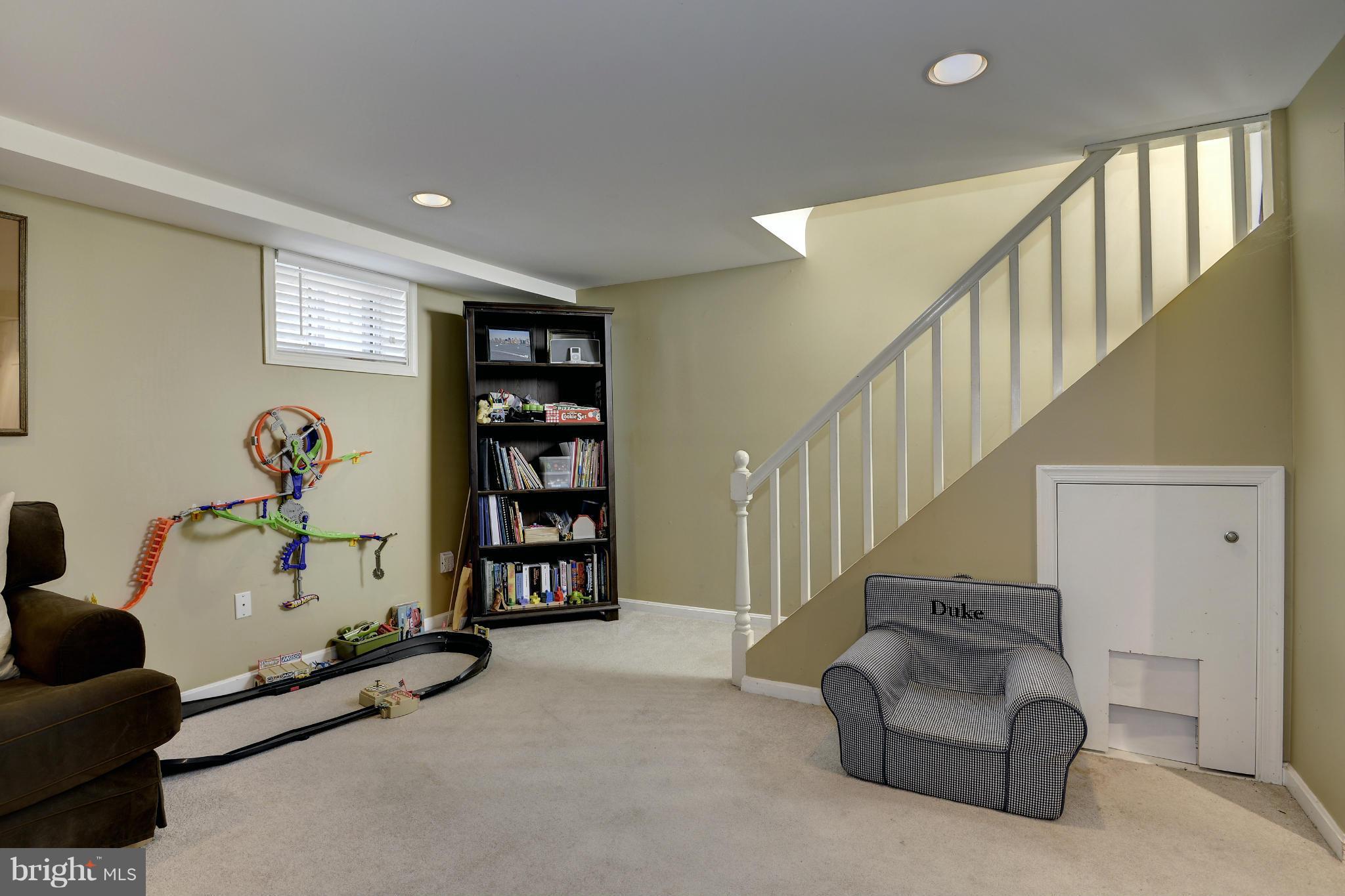8506 Grubb Road Chevy Chase, MD 20815 - Photo 11 of 20 Family Room