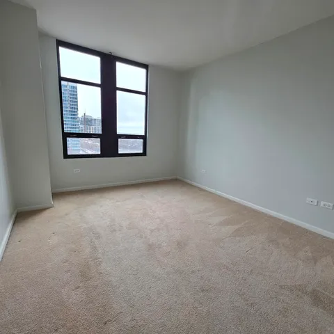 $317,500 | 1255 South State Street, Unit 1017, Chicago, IL 60605