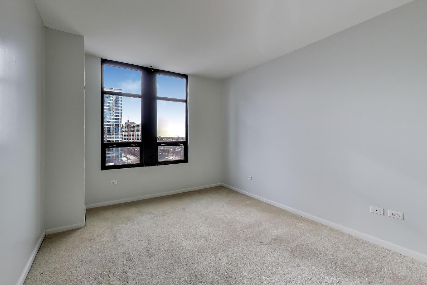 1255 South State Street, Unit 1017 Chicago, IL 60605 - Photo 7 of 21