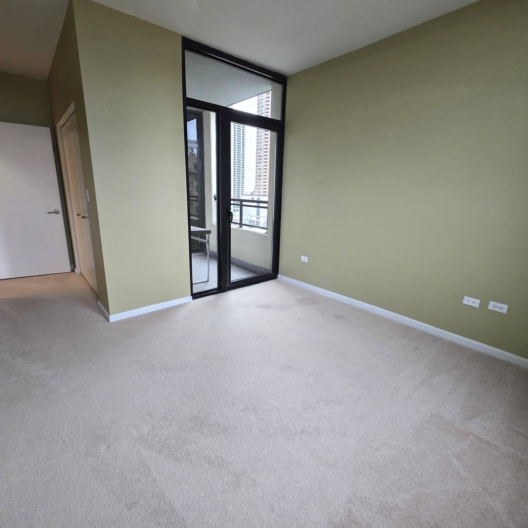 1255 South State Street, Unit 1017 Chicago, IL 60605 - Photo 8 of 16