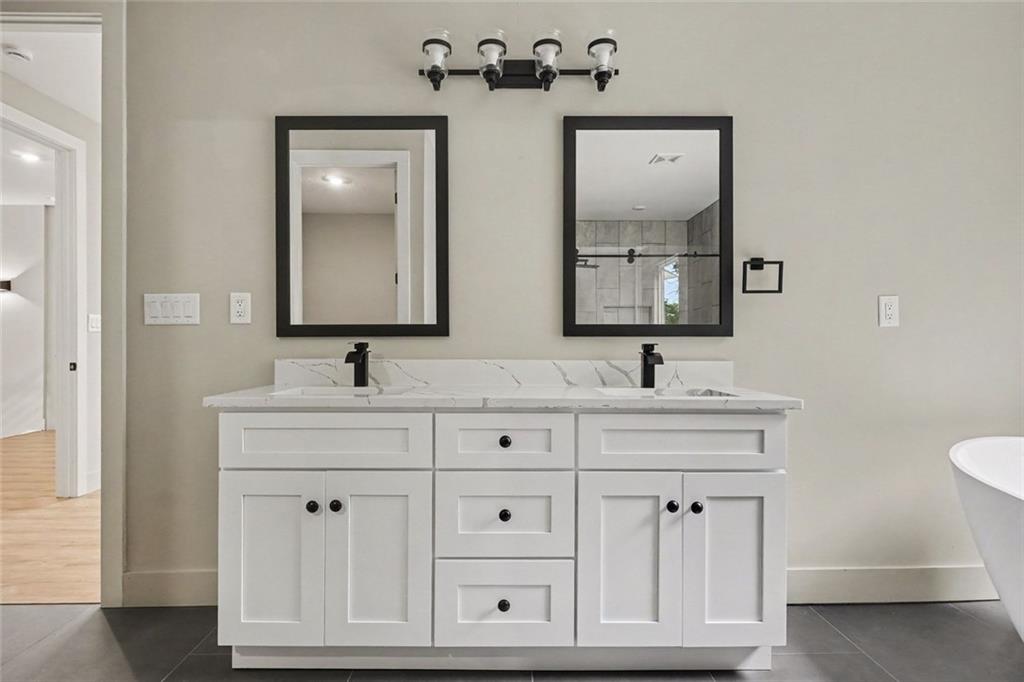 2402 Lynn Iris Drive Decatur, GA 30032 - Photo 22 of 29 Gallery Image 22