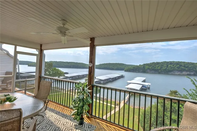 $335,000 | 521 Park Pl Drive, Unit 4E, Kaiser, MO 65047