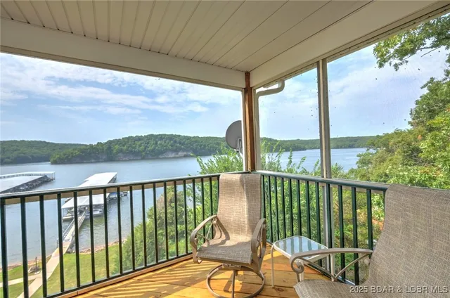 $335,000 | 521 Park Pl Drive, Unit 4E, Kaiser, MO 65047