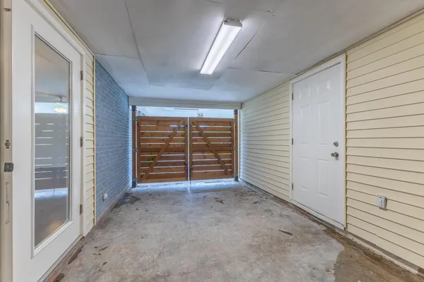 $169,000 | 302 Magnolia Drive, Laplace, LA 70068