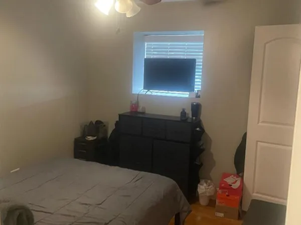 $2,600 | 3313 South Calumet Avenue, Unit G, Chicago, IL 60616
